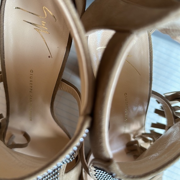 Giuseppe Zanotti Fringe Heel Sandal size 39 - Picture 8 of 8